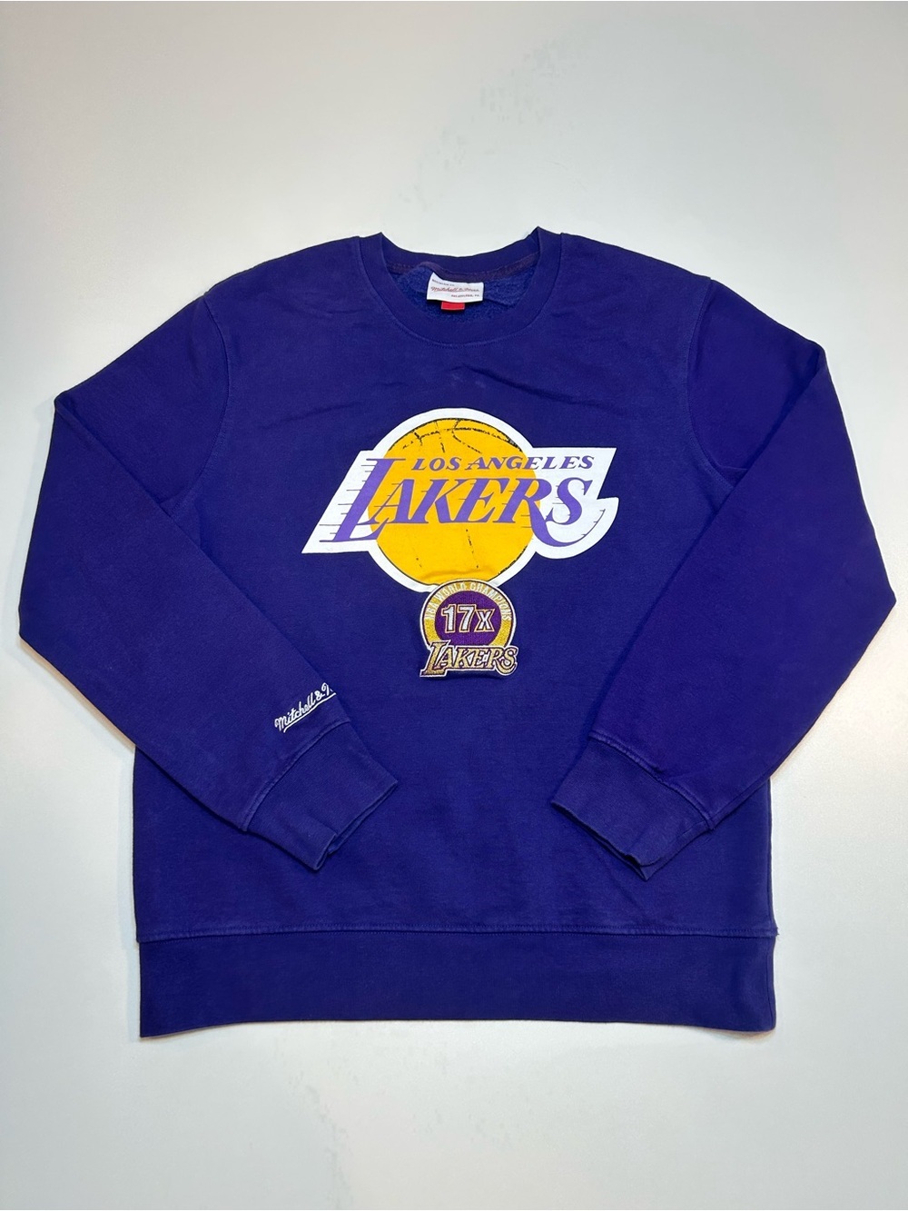 Mitchell & Ness LA Lakers 17x Champions Crewneck Sweatshirt Purple Graphic